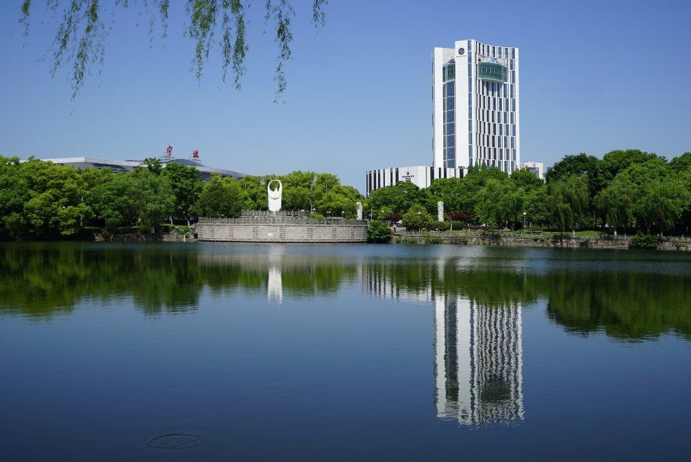 富邦大酒店(宁波火车站北广场月湖店)