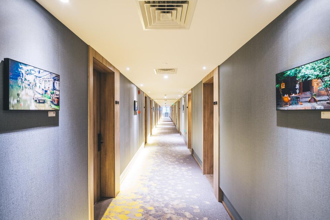 上海虹桥枢纽国展中心亚朵酒店