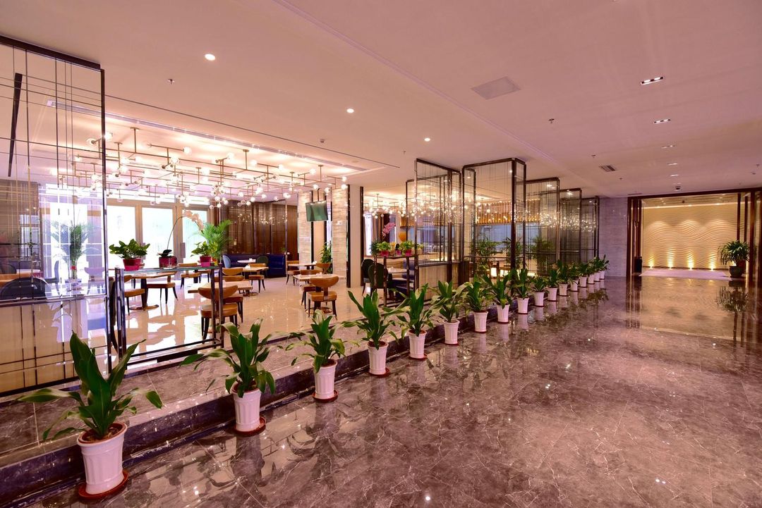 深圳坪山迎宾馆(坪山高铁站店)