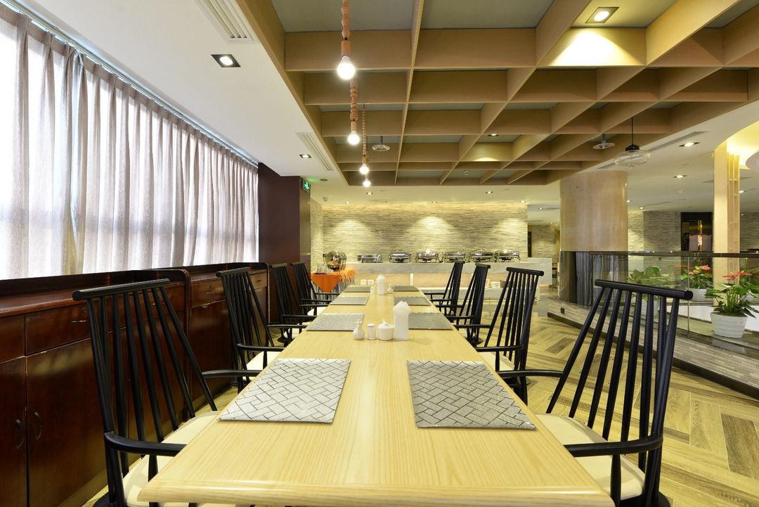 北京奥体中心鸟巢亚朵酒店