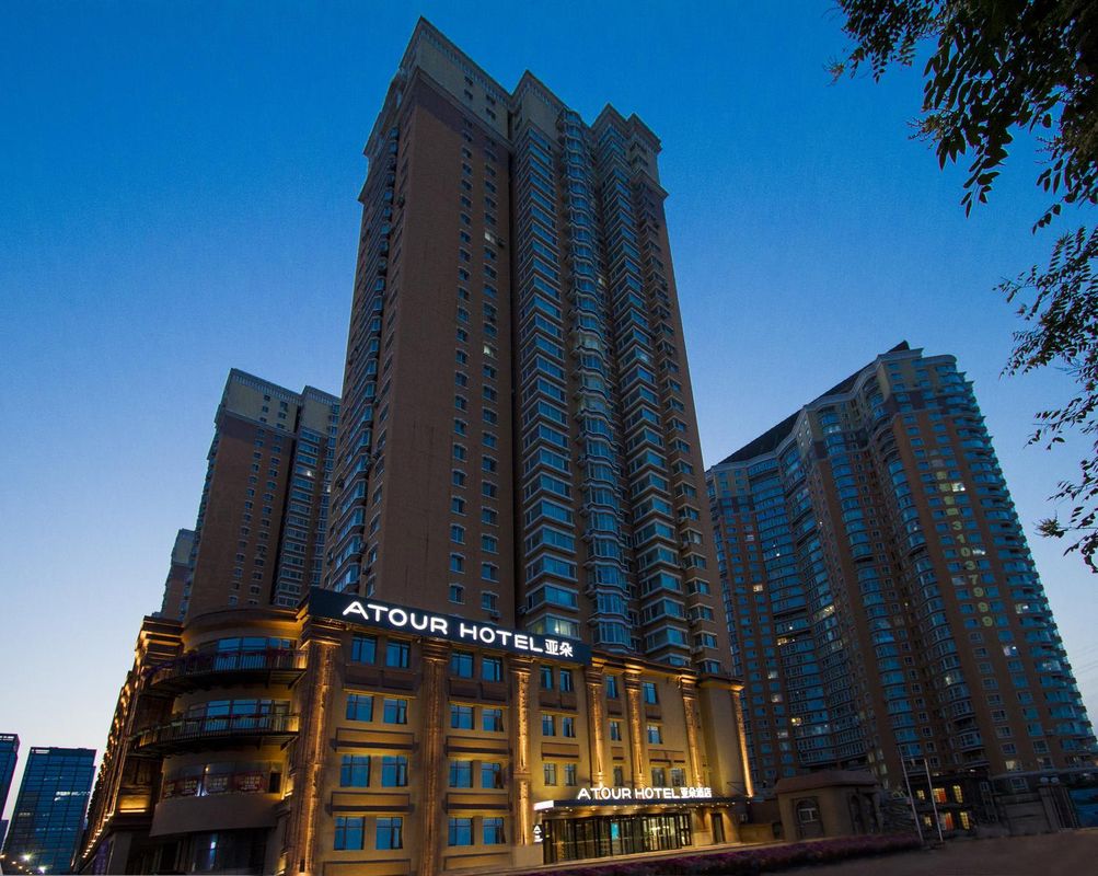 沈阳浑南奥体中心亚朵酒店