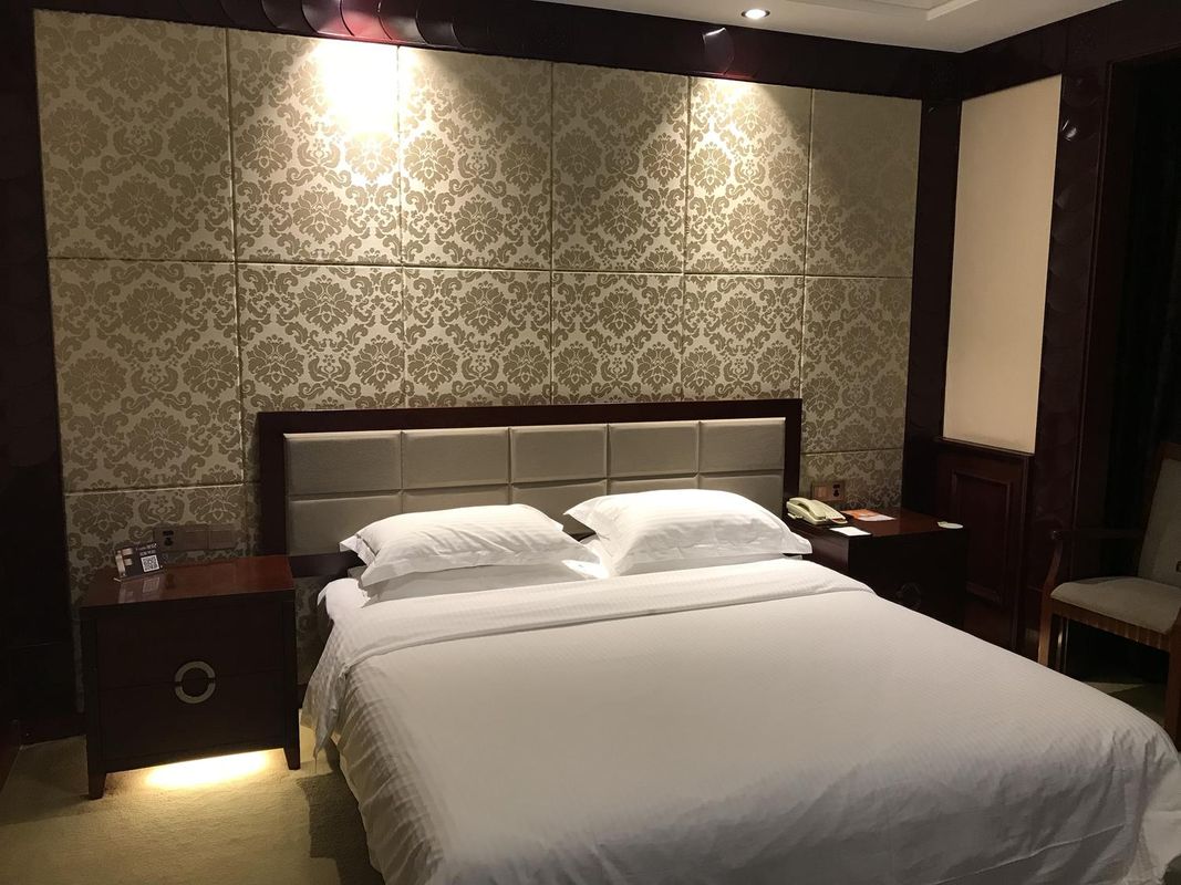 新爵国际酒店(江阴高铁站店)