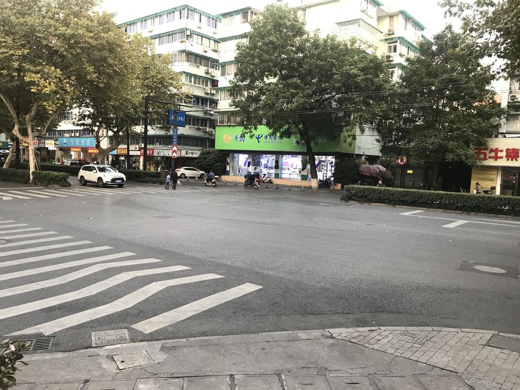杭州西湖河坊街亚朵酒店