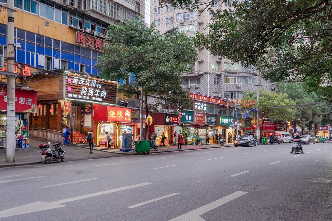 贵阳云岩喷水池希尔顿欢朋酒店