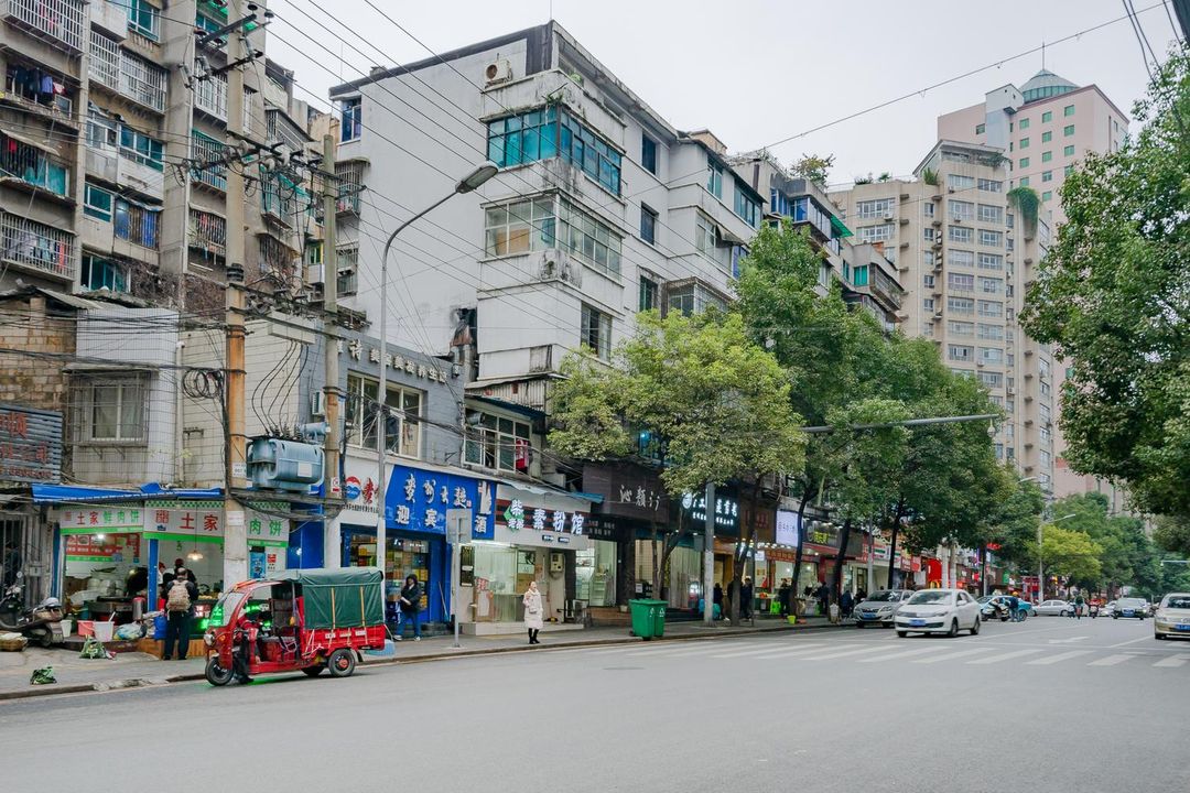 贵阳云岩喷水池希尔顿欢朋酒店