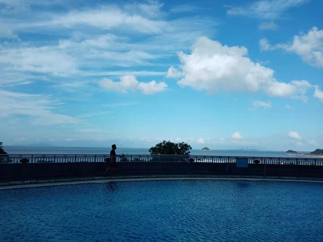 珠海怡景湾大酒店(情侣路海滨泳场店)