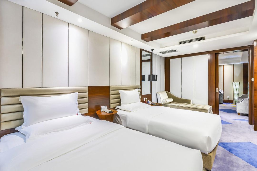 鑫仕麟酒店(郑州高铁东站省政府店)