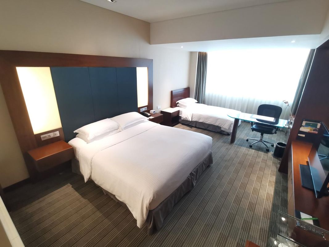 上海浦东假日酒店