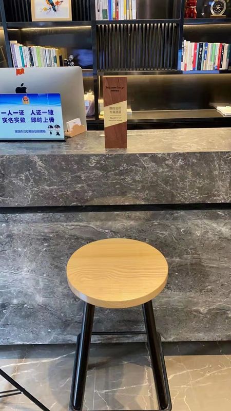 深圳宝安西乡亚朵酒店