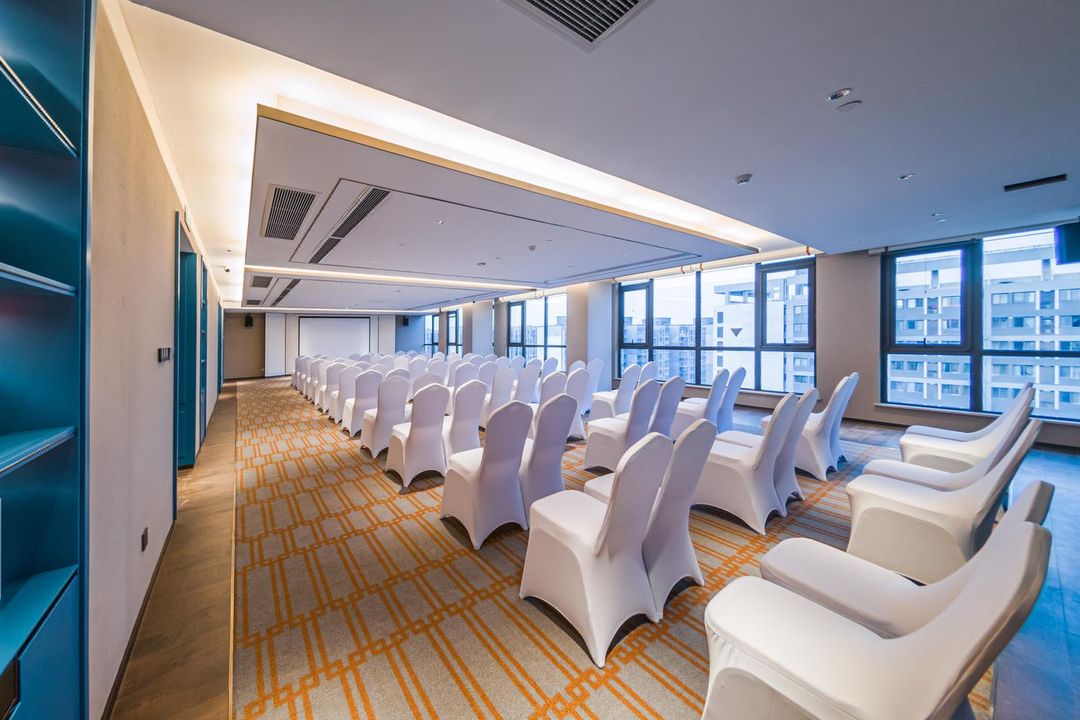 云庭柏萃酒店(西安阎良航空基地店)