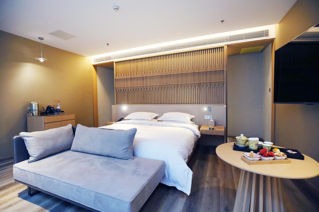 静大床房（金可儿床垫+Mini Bar+70寸电视）