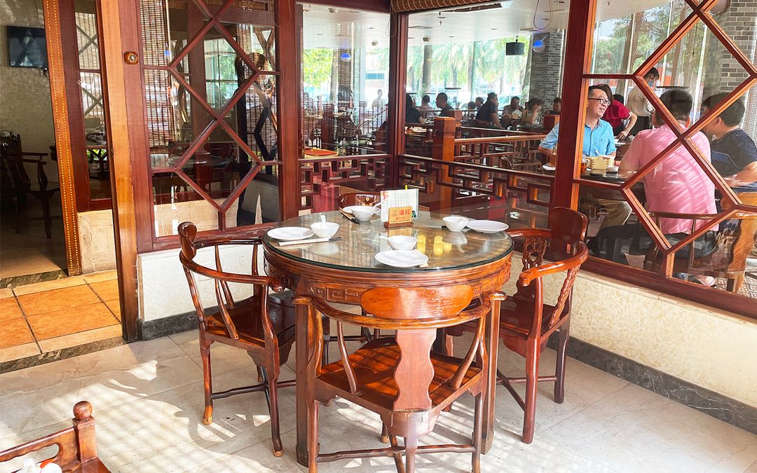 鹿茵酒店(佛山顺德海骏达广场店)