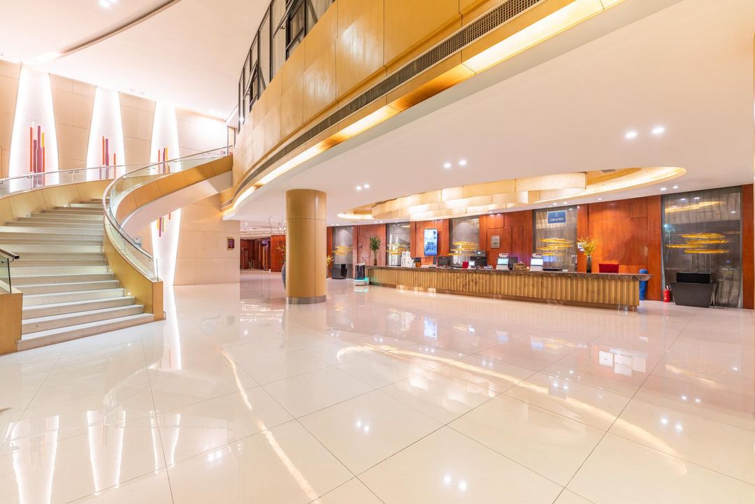 星程酒店(宁波北仑保税南区富春店)