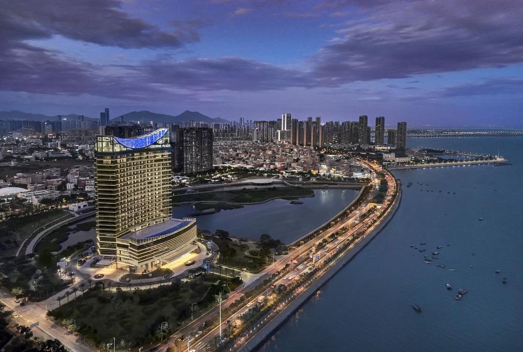 厦门集美海景皇冠假日酒店