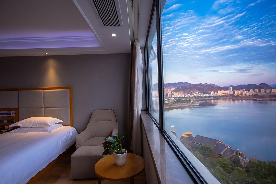 千岛湖怡途湖景酒店