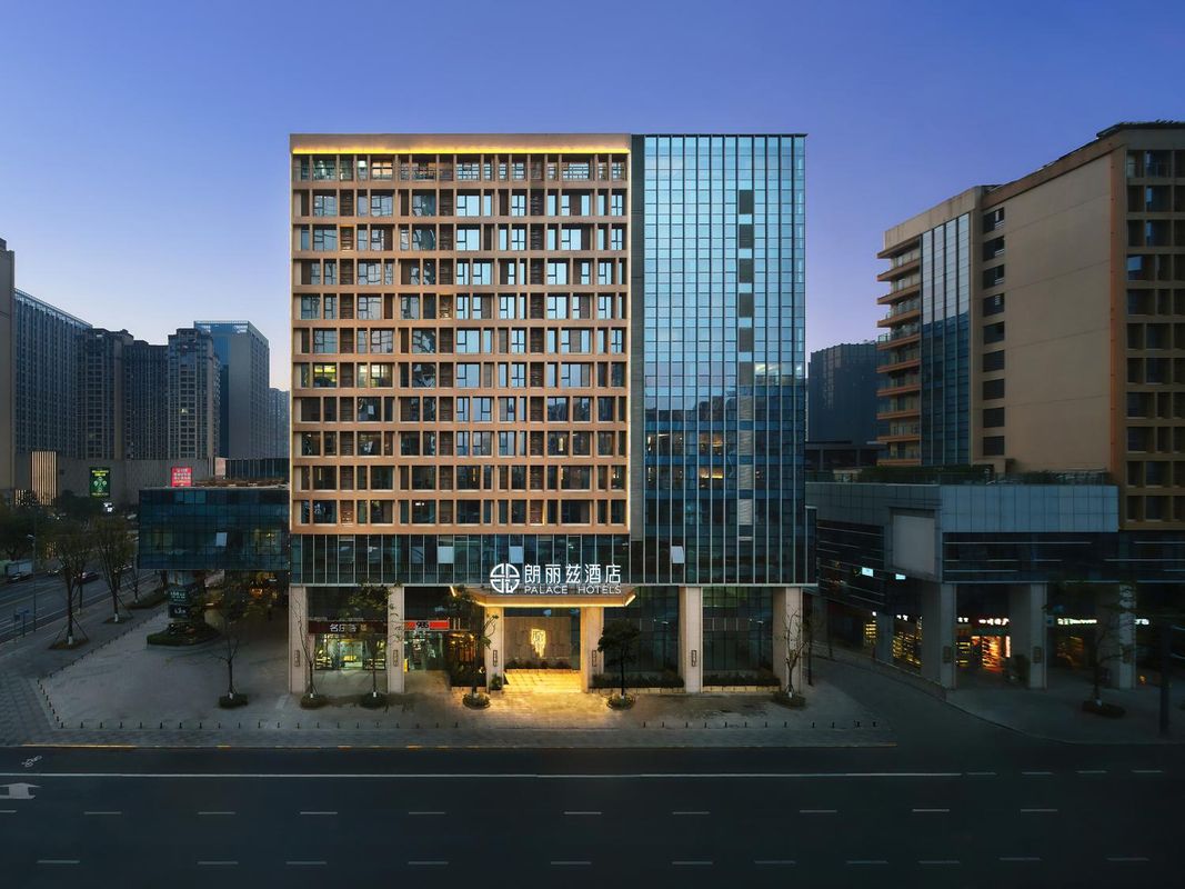 朗丽兹酒店(成都世纪城会展中心店)