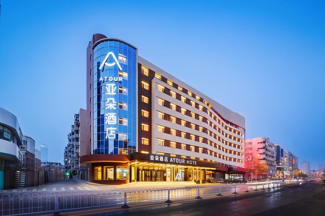 沈阳青年大街彩电塔亚朵酒店