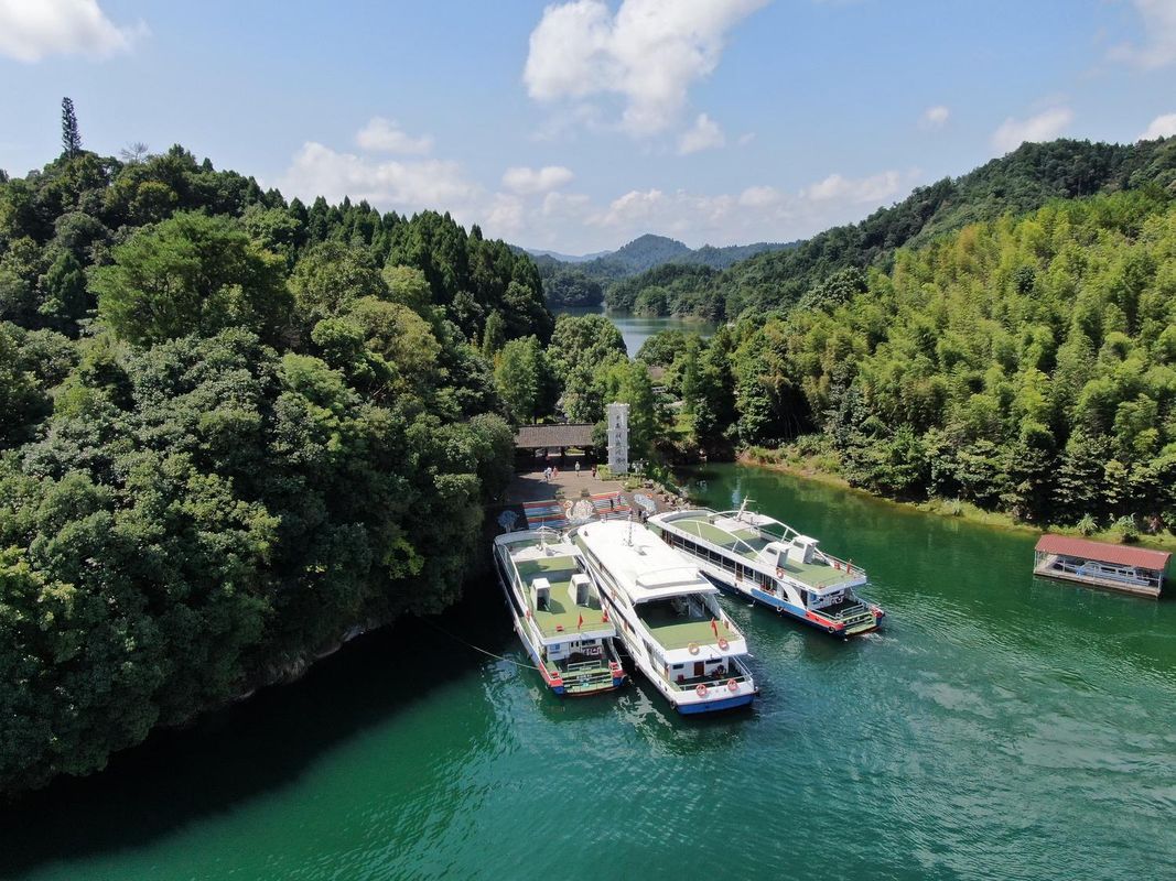 千岛湖心泊度假酒店