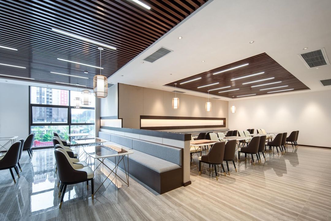 贵阳数聚丽呈酒店(贵安新区高铁站店)