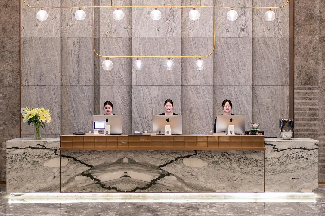郑州东站龙子湖高校区亚朵酒店