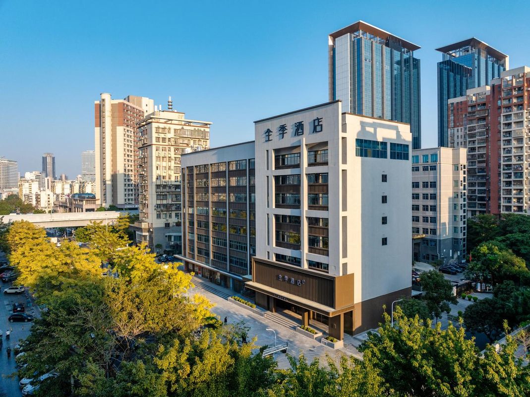 全季珠海拱北口岸港昌路酒店