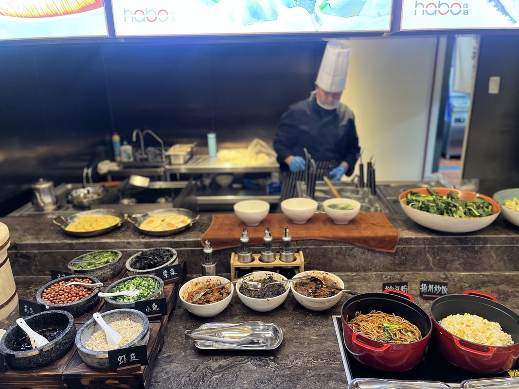 书香心泊酒店(苏州桑田岛地铁站店)