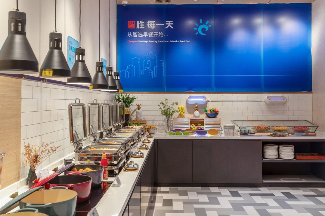 深圳海源城智选假日酒店