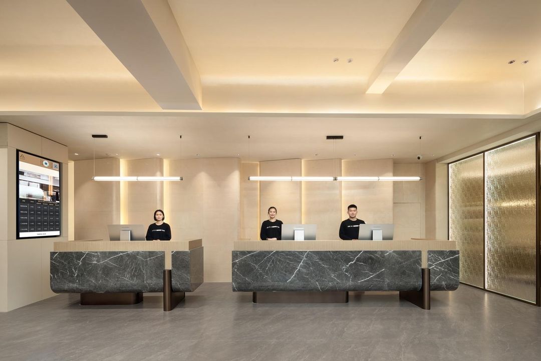 广州越秀淘金地铁站亚朵酒店
