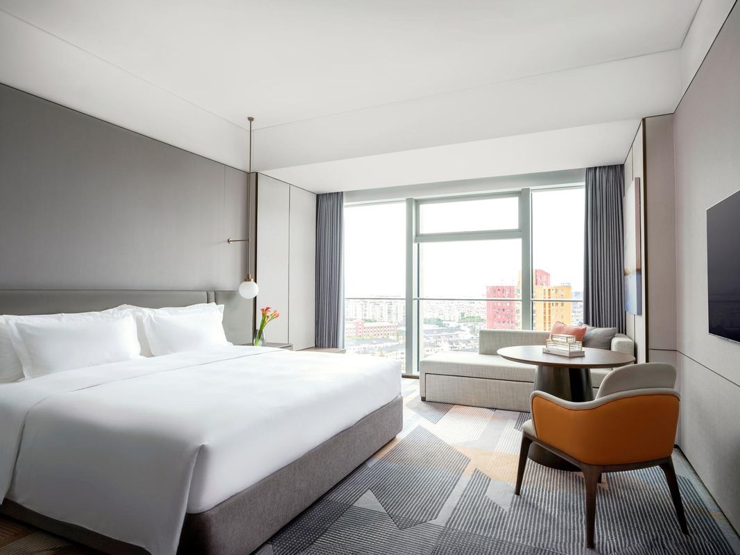 上海伊敦康得思酒店(吴淞口邮轮港店)