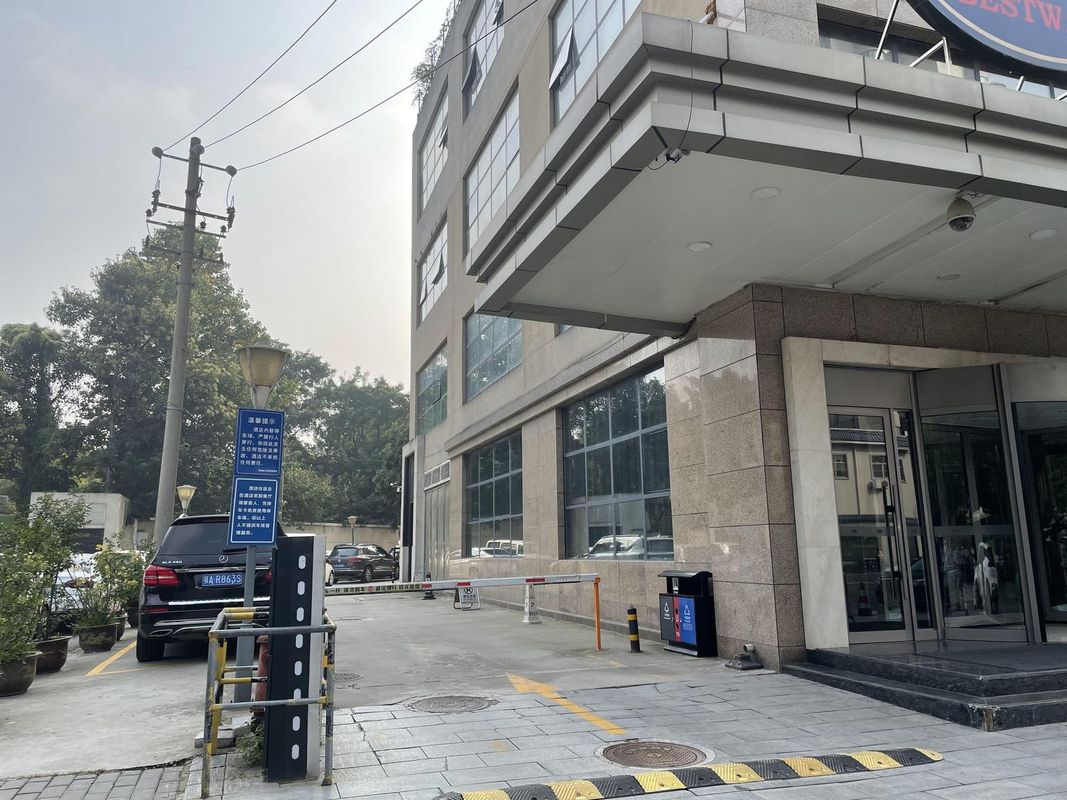 百事特威酒店(西安曲江大唐不夜城店)