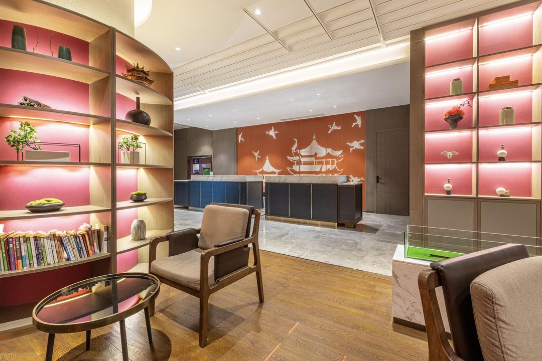 丽橙酒店&middot;逸(武汉东湖岳家嘴地铁站店)