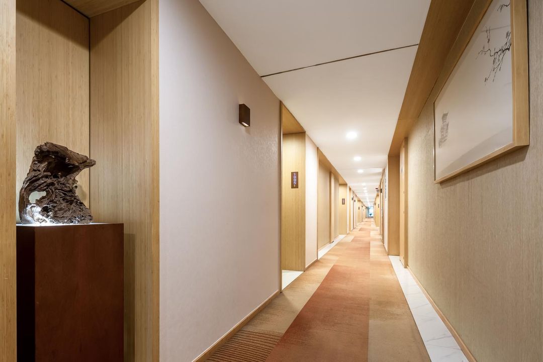 建国璞隐酒店(西安大雁塔大唐不夜城店)