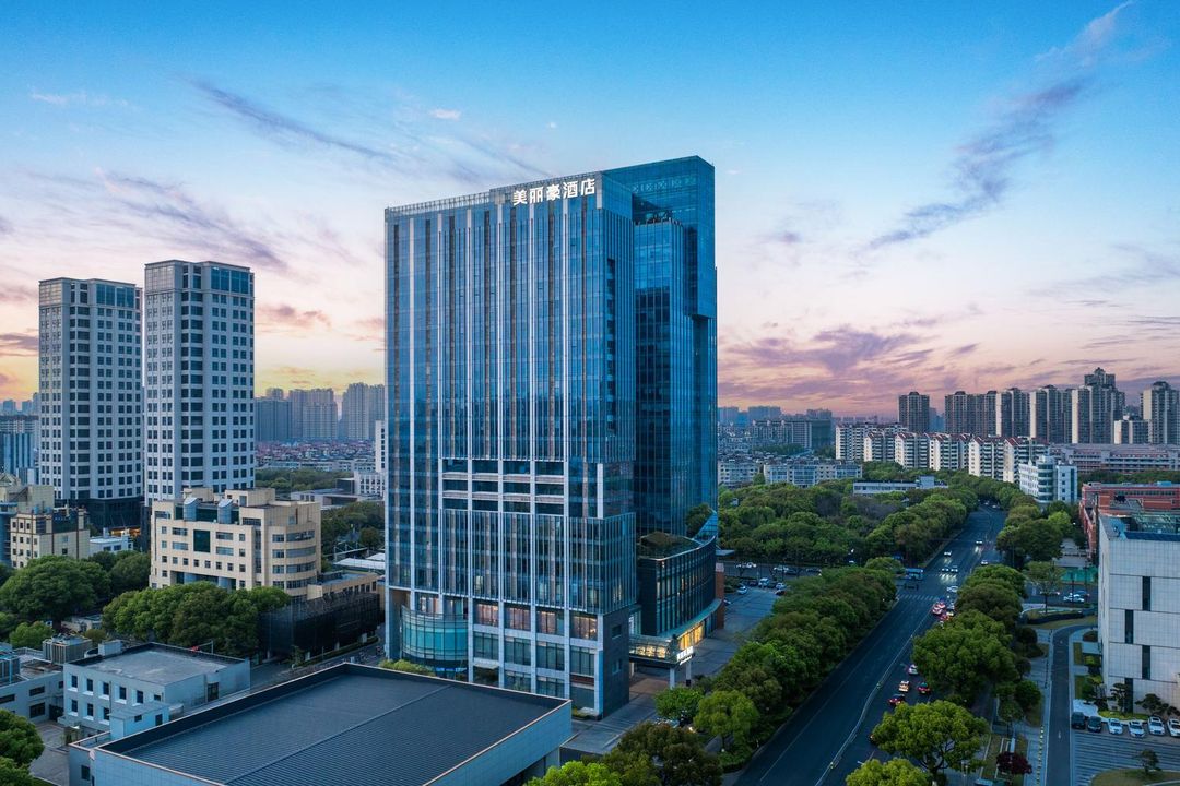美丽豪酒店(无锡东亭八佰伴中心店)
