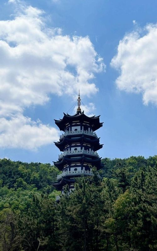 烟台芝罘站红星美凯龙亚朵酒店