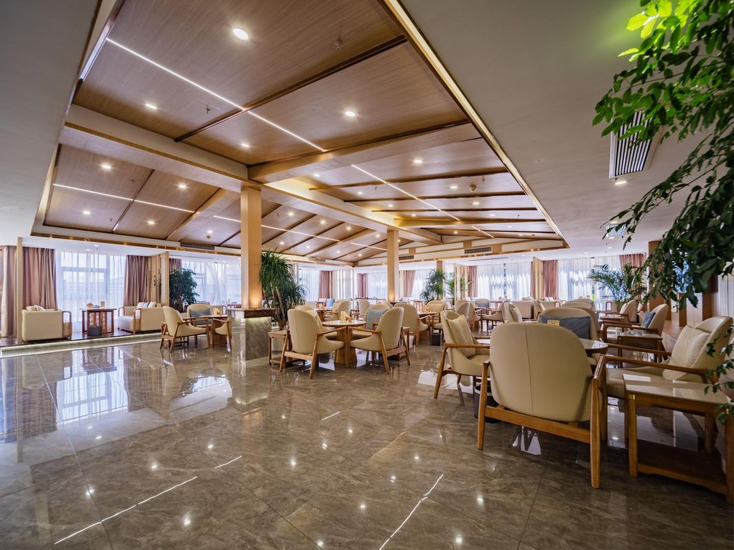 维也纳国际酒店(成都东站四川师范大学店)