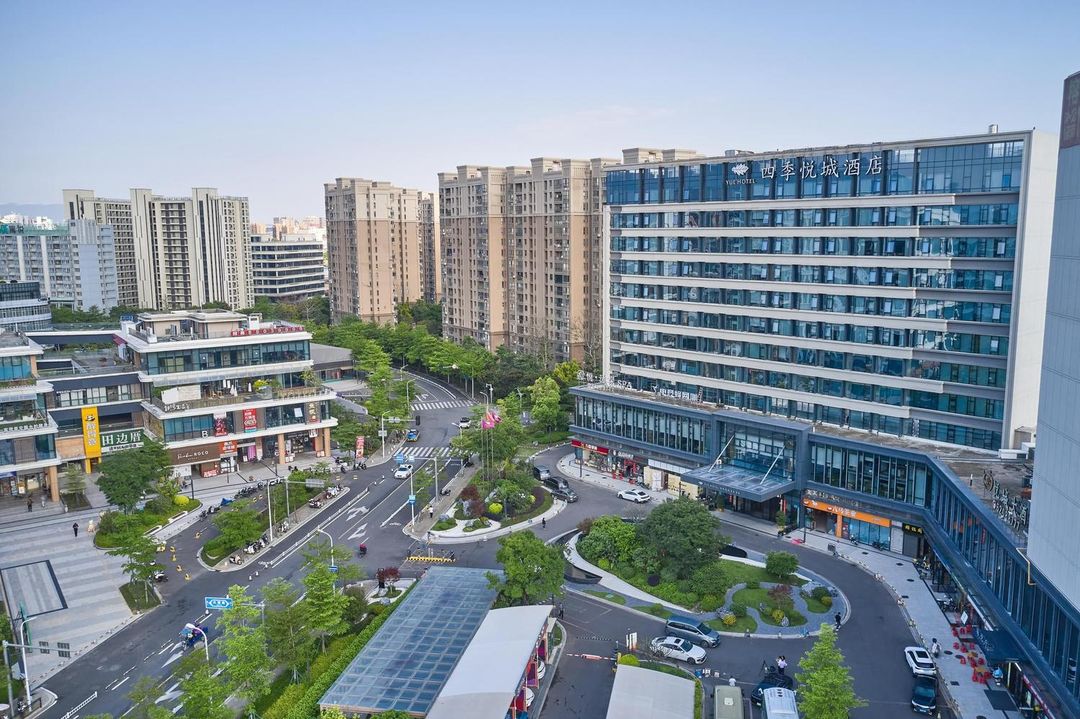 福州四季&middot;悦城酒店(福州火车南站城门地铁站店)