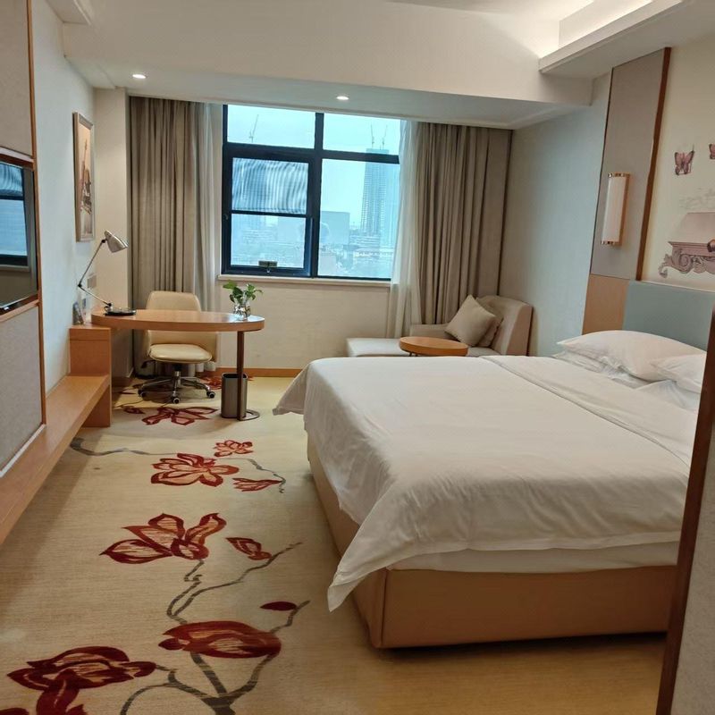 艺龙万国酒店(杭州西站浙一医院店)