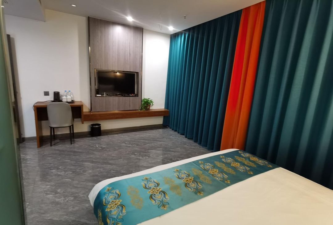 农商享住酒店(成都东站四川师范大学店)