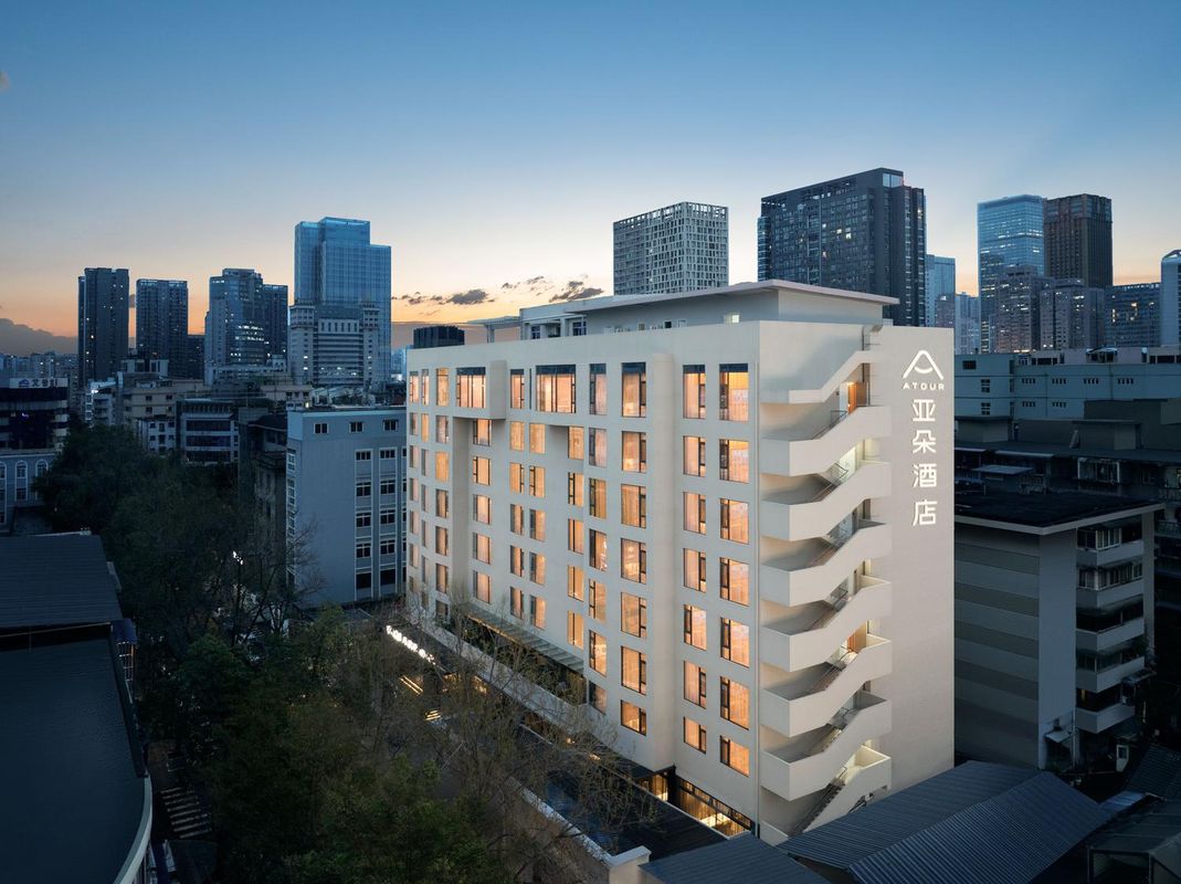成都春熙路太升南路地铁站亚朵酒店