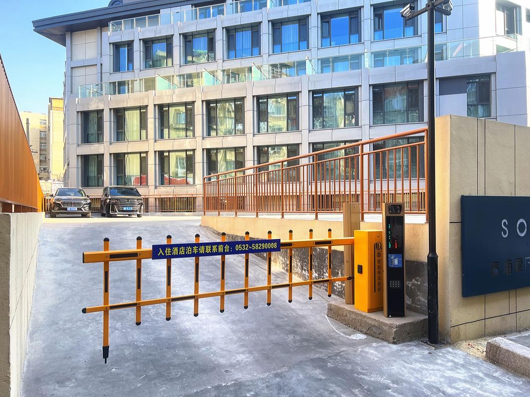 青岛世茂凡象酒店(台东地铁站台东步行街店)