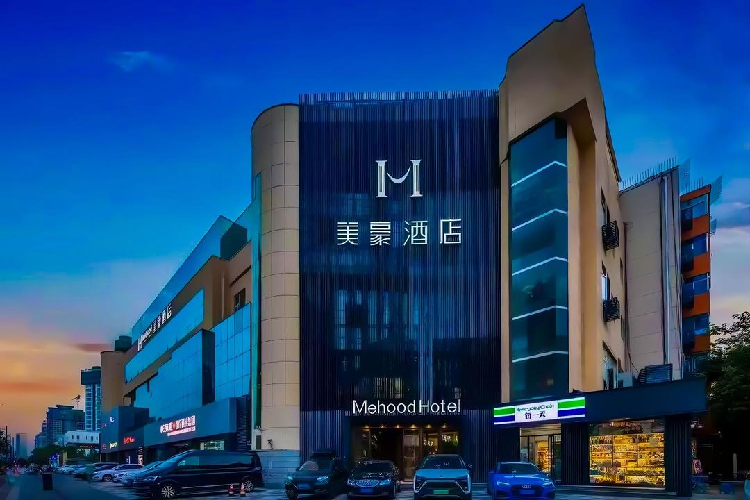 美豪酒店(西安高新中大国际科技路地铁站店)