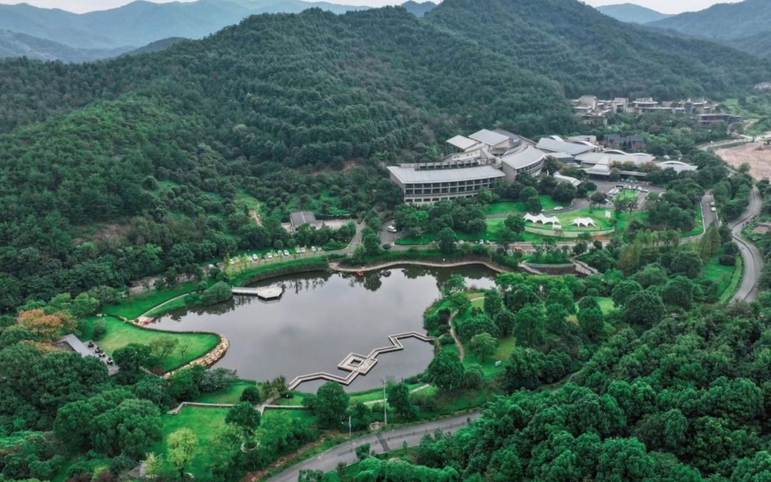 宁波东钱湖华侨豪生大酒店(二灵山温泉店)