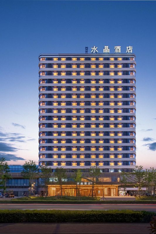 青岛览秀城海景桔子水晶酒店