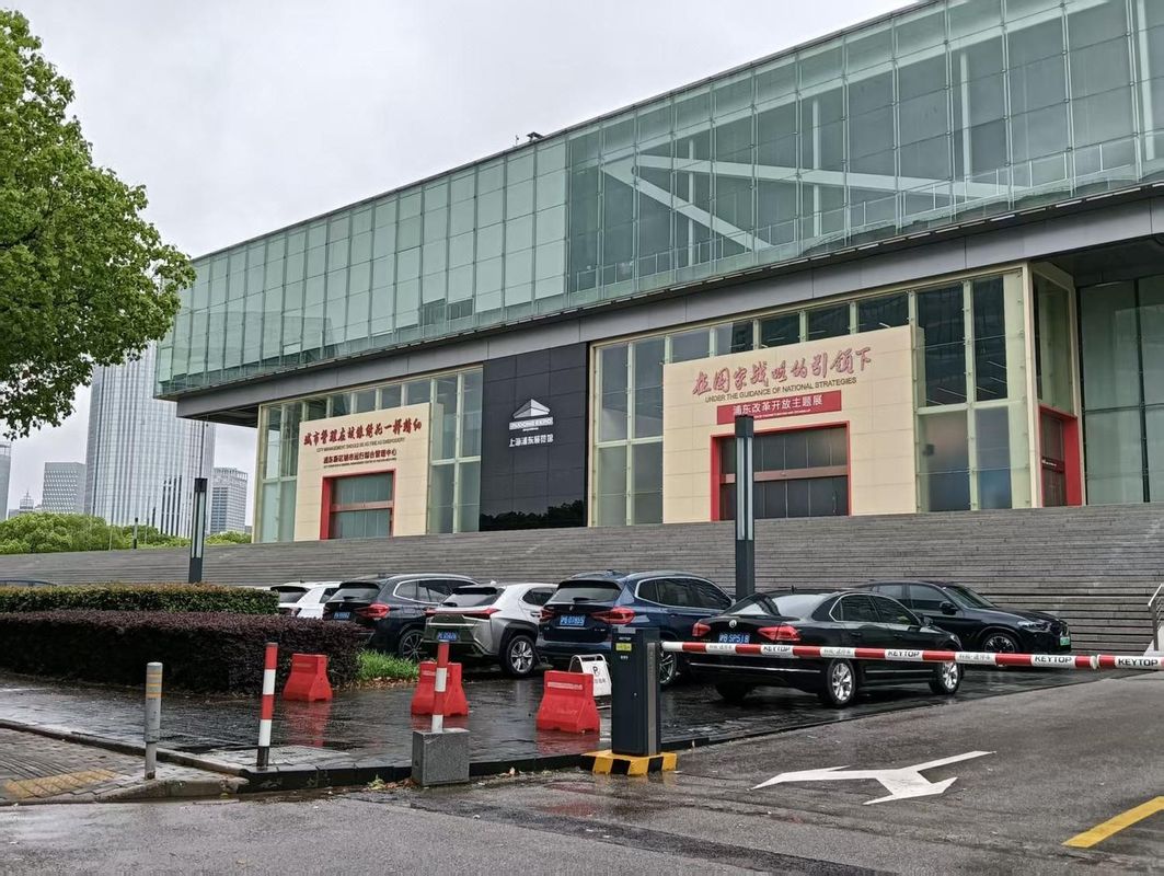 唯庭酒店(上海浦东新区罗山路店)