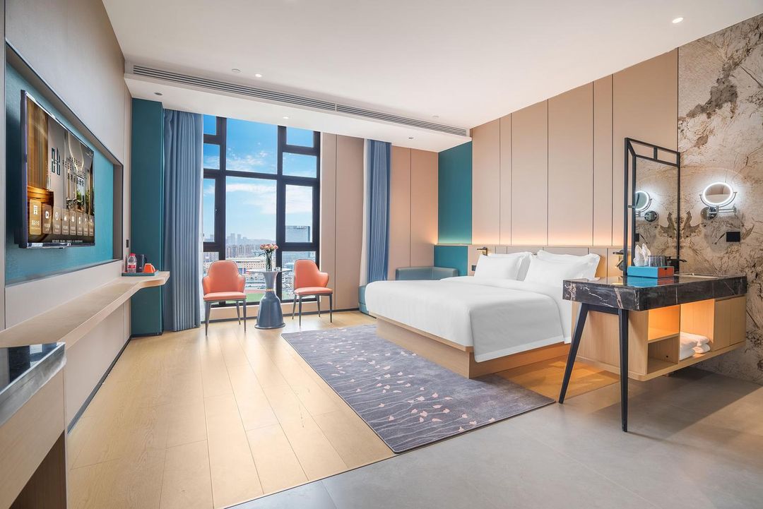 海港丽晶酒店(昆明新亚洲体育城地铁站店)