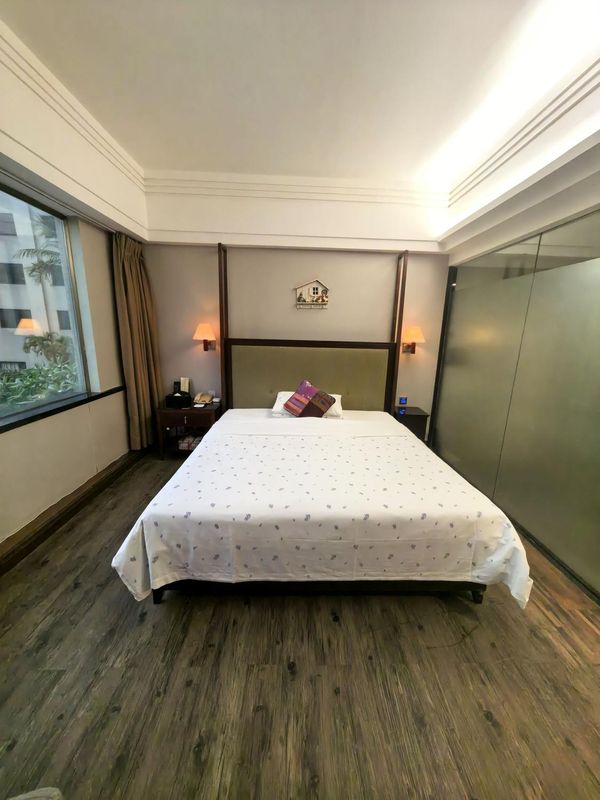 东莞天悦酒店(东莞石碣合信嘉荣购物广场)