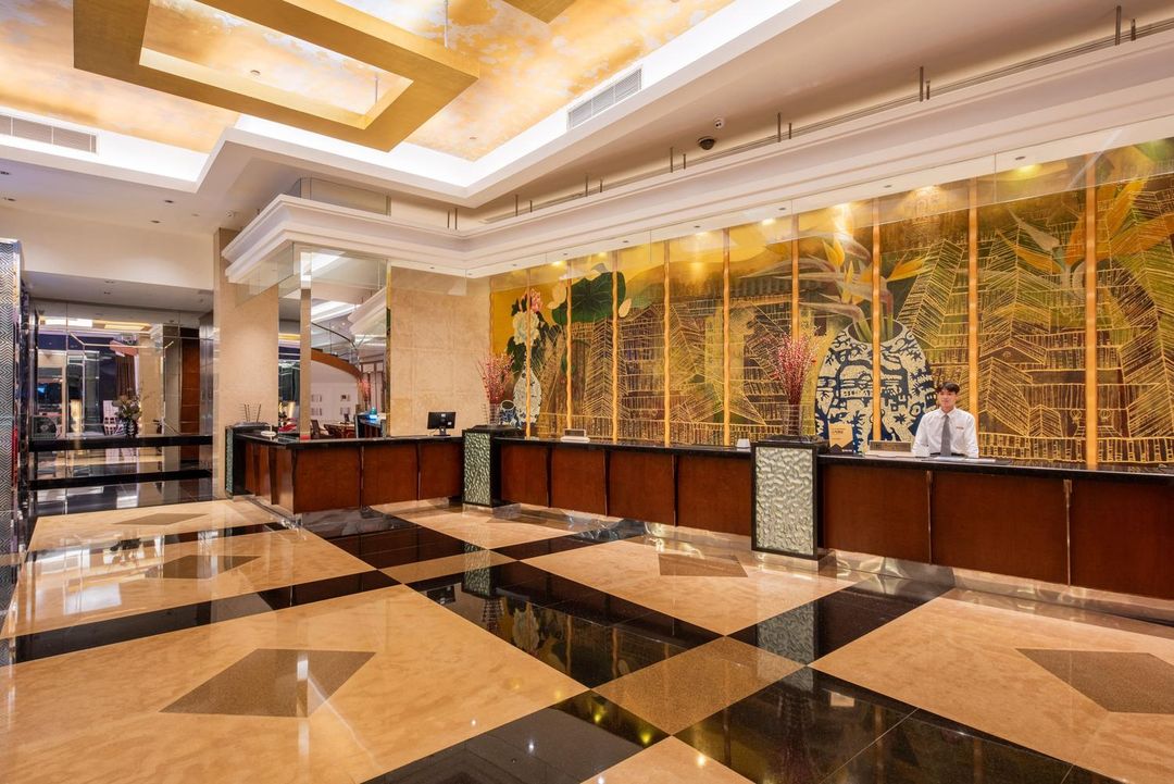 深圳求水山居酒店