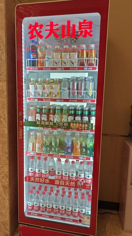 纬度全域酒店(南川万达广场店)