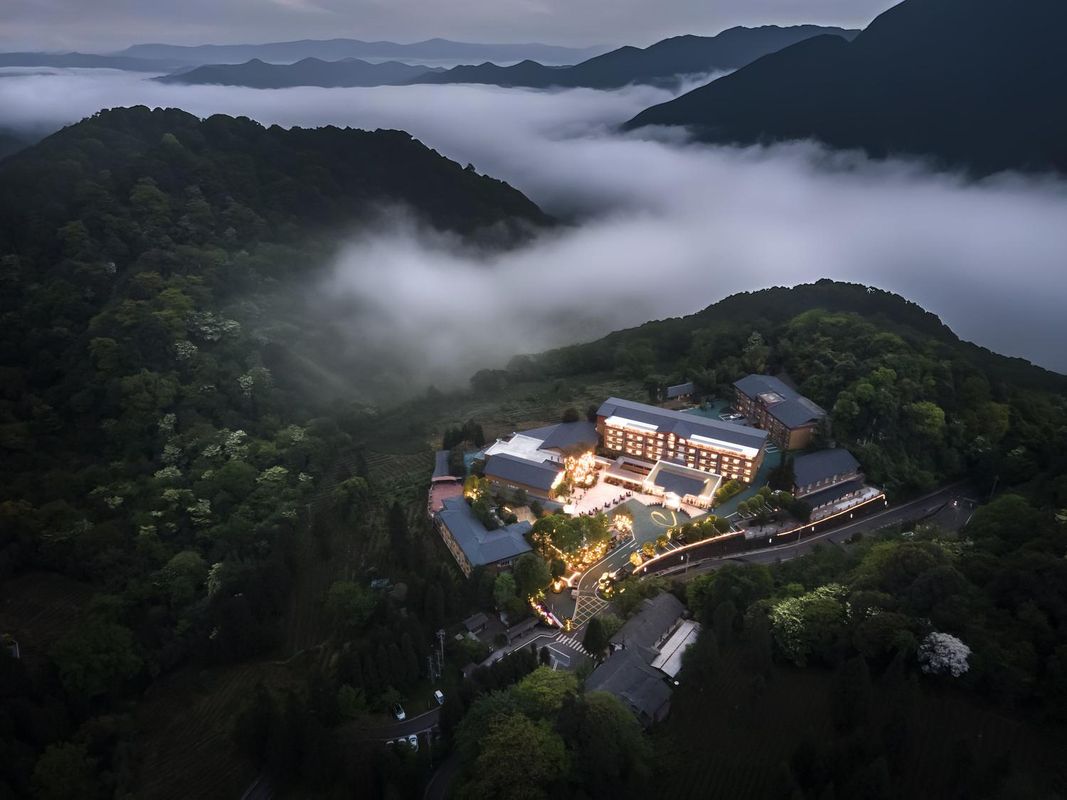 邛崃天台山大酒店