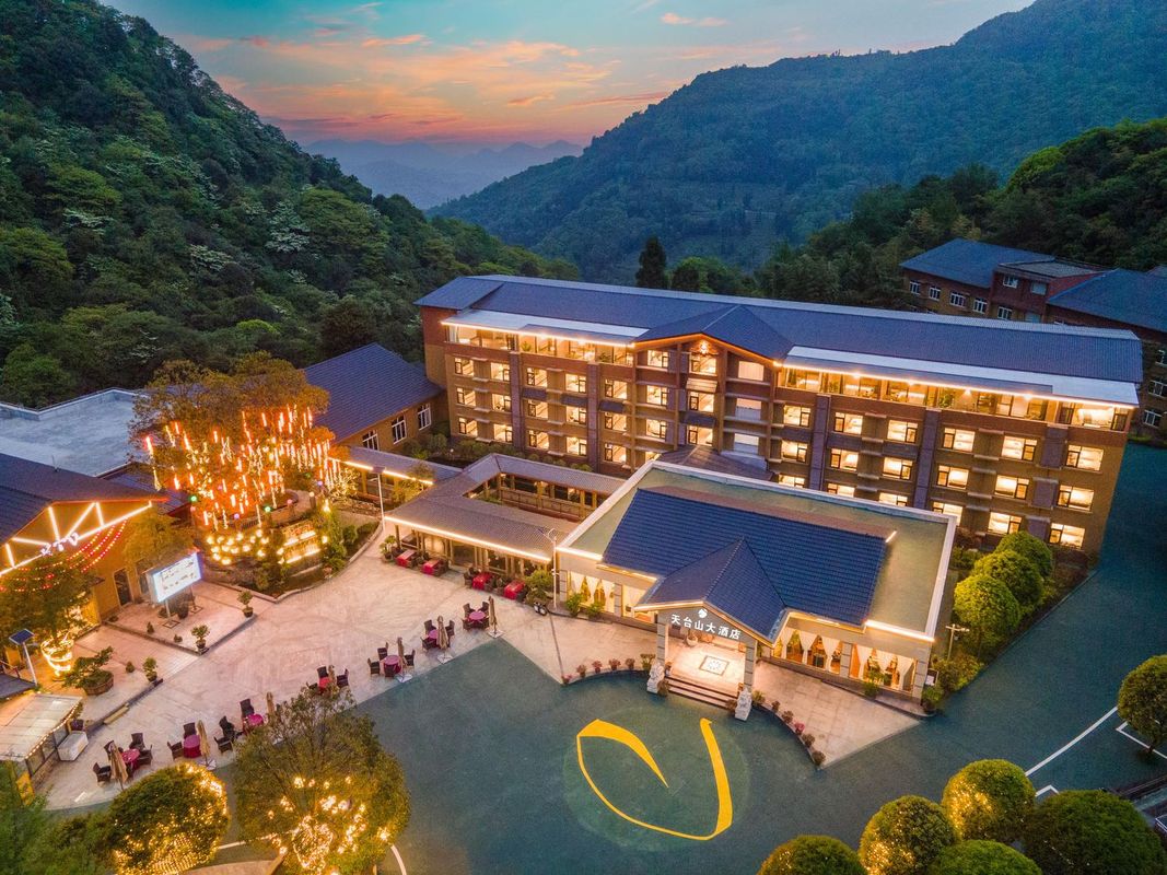 邛崃天台山大酒店